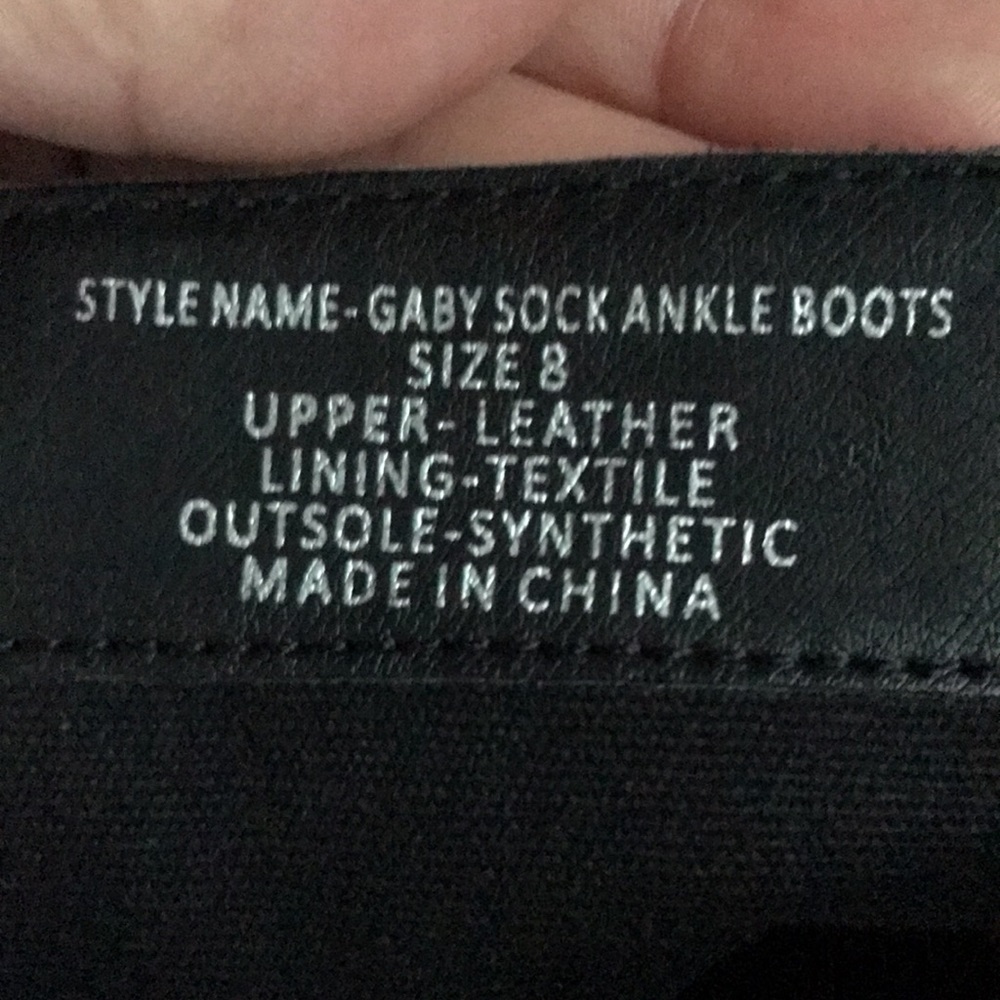 Suede boots - Picture 8 of 8